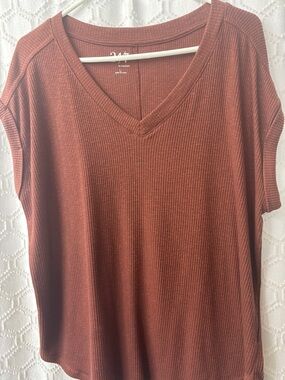 Maurice’s Berkley V Neck Short Tee